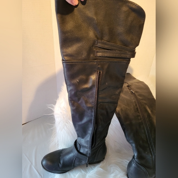 Black Leather Over Knee-High Boots with Buckles - Picture 2 of 5